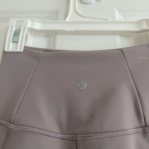 Lululemon Forget The Sweat Tight 7/8 Tight in Dark Chrome Size 2 - Picture 9 of 11